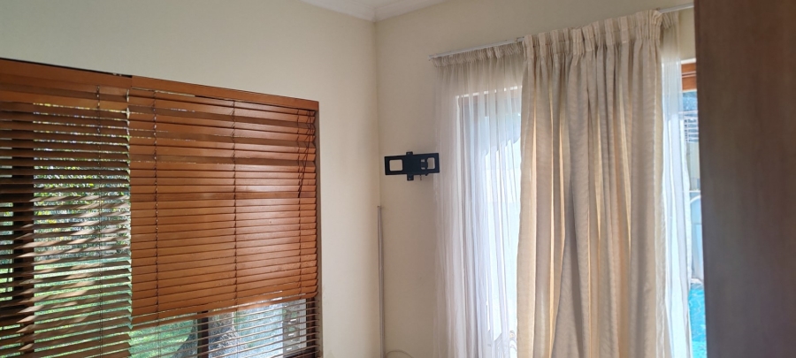 4 Bedroom Property for Sale in WestLake Country Safari Estate North West